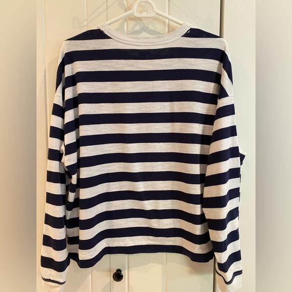 Old Navy striped 👄 top - Picture 4 of 5